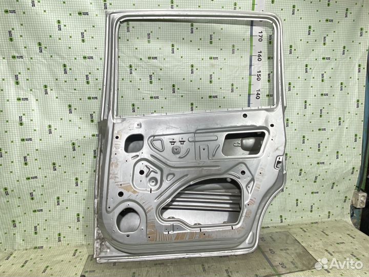 Дверь задняя правая для Opel Zafira B