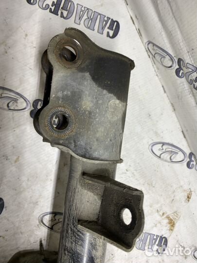 Стойка амортизатора передняя Hyundai Elantra G4