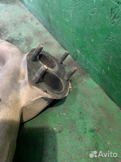 Коллектор выпускной ваз 2112