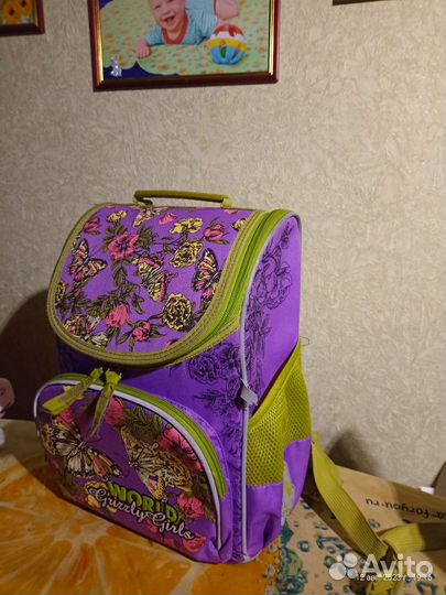 Школьный рюкзак