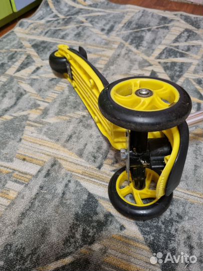 Самокат детский трехколесный