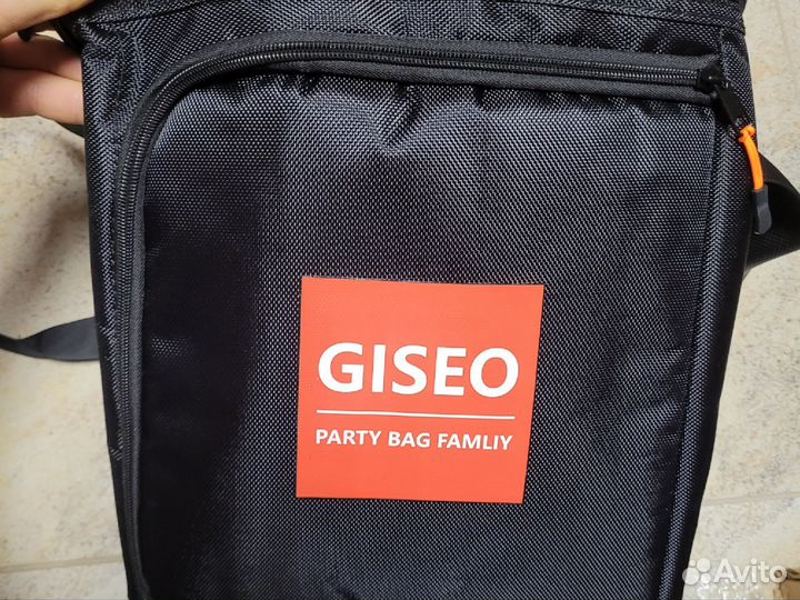 Чехол jbl essential