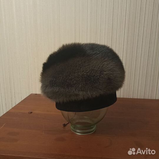 Берет норковый размер54-56