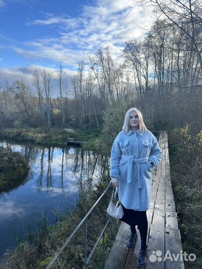 Пальто женское 46 размер осень