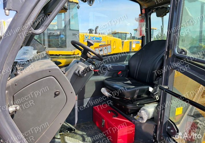 Телескопический погрузчик XCMG XC6-3514K, 2023