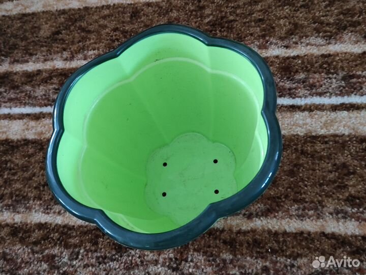 Кашпо цветочный горшок зелёный, 1,5л