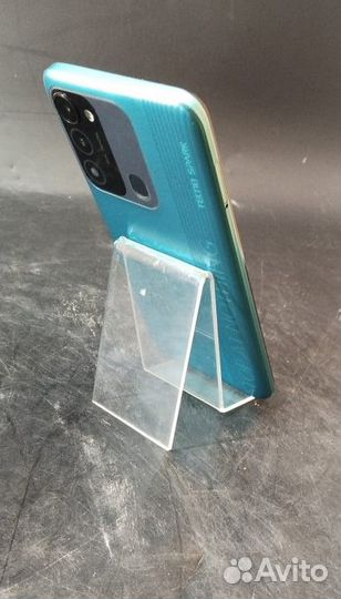 TECNO Spark 8C, 4/64 ГБ