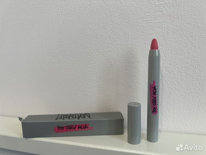 Помада-карандаш lipdriver оттенок very berry