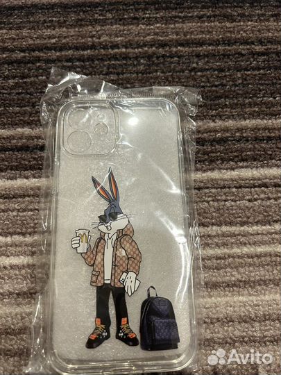 Чехол на iPhone 12
