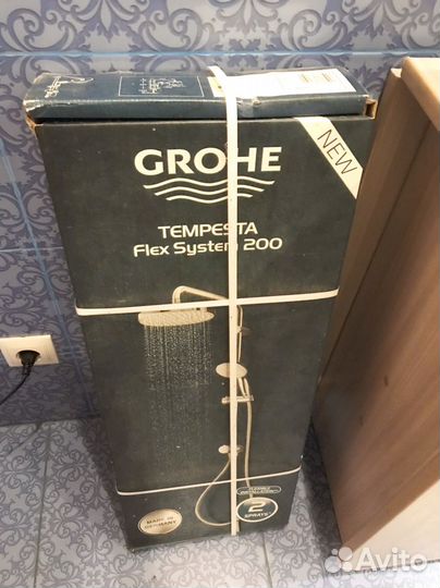 Душевая система grohe новая