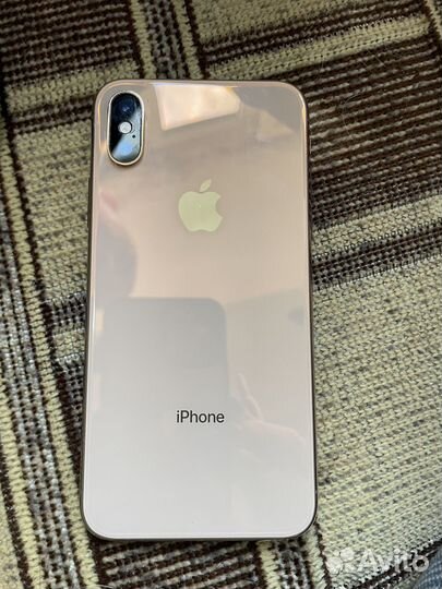 iPhone Xs, 64 ГБ