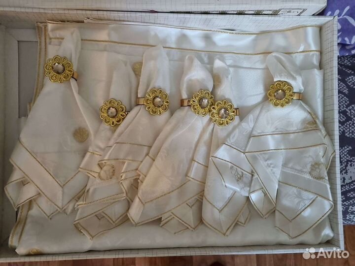 Скатерть и салфетки, декор для кухни