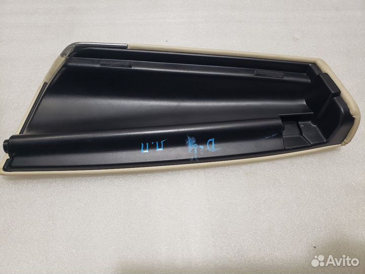 Бардачок двери салона Audi A8 D4 передний