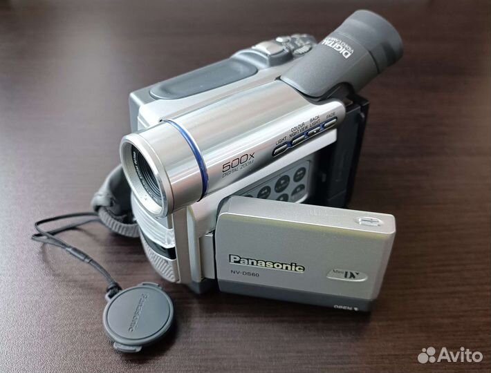 Видеокамера Panasonic NV-ds60en