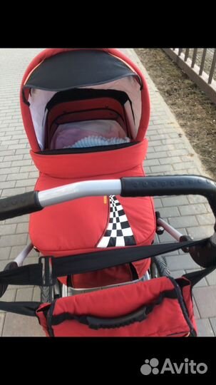 Коляска 2 в 1 красная