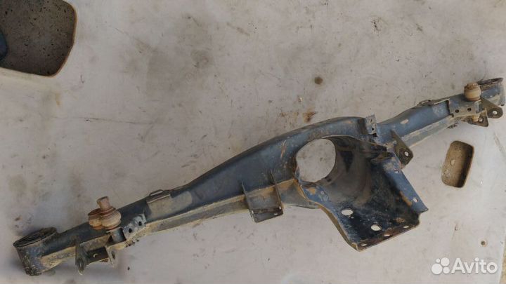 Балка задняя для BMW 5-серия E34 1988-1995