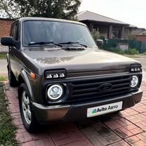 ВАЗ (LADA) 4x4 (Нива) 1.7 MT, 2017, 69 700 км, с пробегом, цена 635 000 руб.