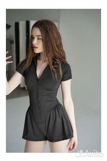 Комбинезон женский спортивный