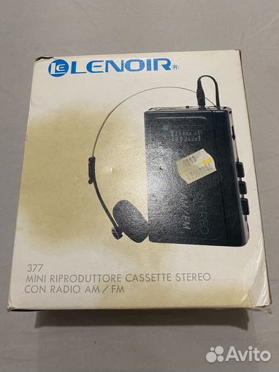 Винтажный кассетный аудиоплеер lenoir377