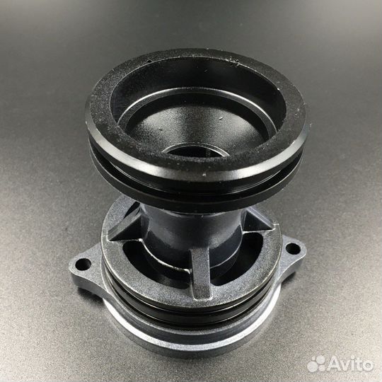 Обойма гребного вала Yamaha 25-30, F20-25 (SCM)