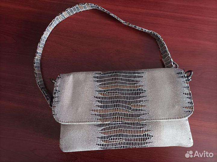 Сумка кожаная