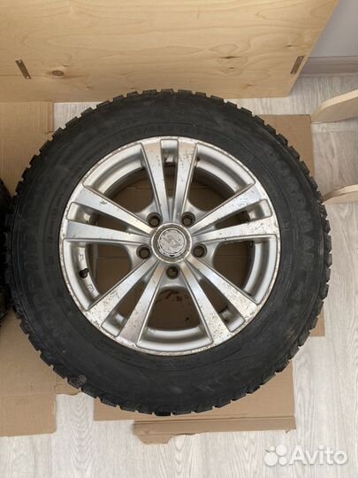 Комплект литых дисков r15 на зимней резине