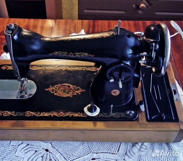 Машина швейная класса 2М с электроприводом
