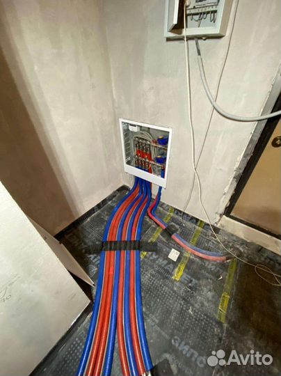 Монтаж сантехники водоснабжения в новостройке