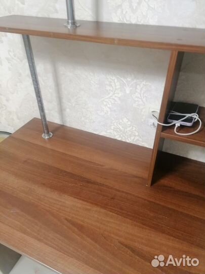 Компьютерный стол маленький бу