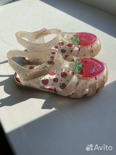 Сандали для девочки Mini Melissa 25/26 размер