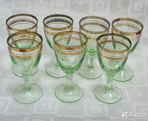 Рюмки на ножках 6 шт. Цветное зелёное стекло