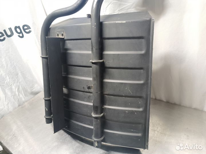 Крыло 3 моста заднее правое железное Камаз 6520