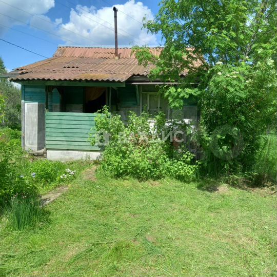 Дача 30 м² на участке 6 сот.