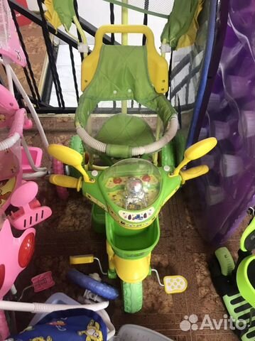 Трехколесный велосипед