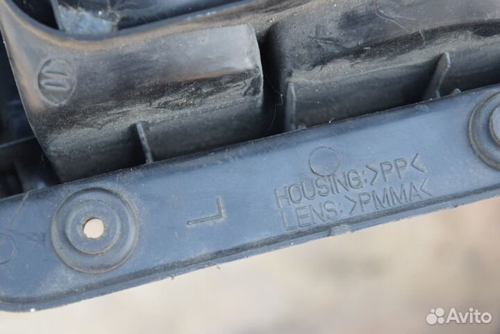 Фонарь задний левый Hyundai Starex