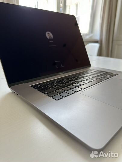 Apple MacBook Pro 16 2019 i9 64gb