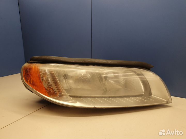 Фара правая Volvo S80 2006-2016