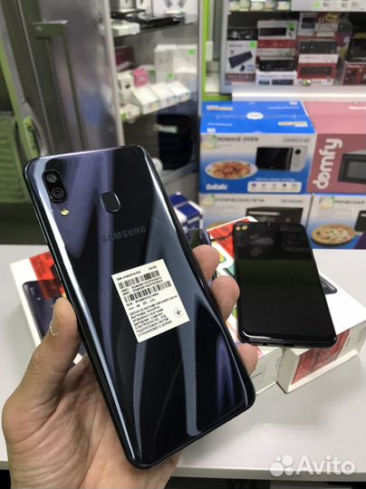Samsung a30 3/32
