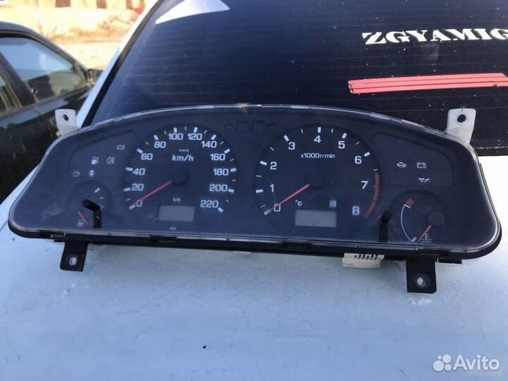 Щиток приборов Nissan Primera P11