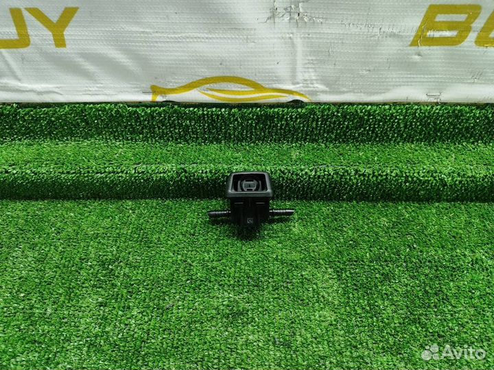 Форсунка омывателя Mercedes-Benz C-Класс