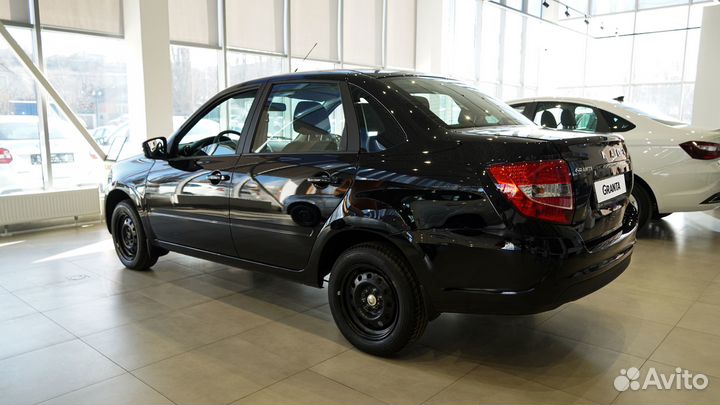 LADA Granta 1.6 МТ, 2023