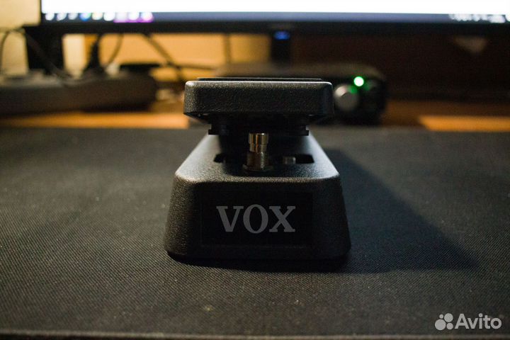 Гитарная педаль VOX Wah V845