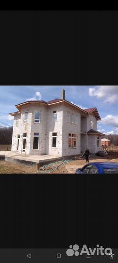 Бригада строителей