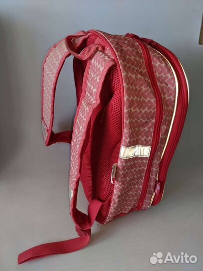 Рюкзак школьный