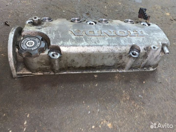Крышка головки блока цилиндров Honda Civic aero