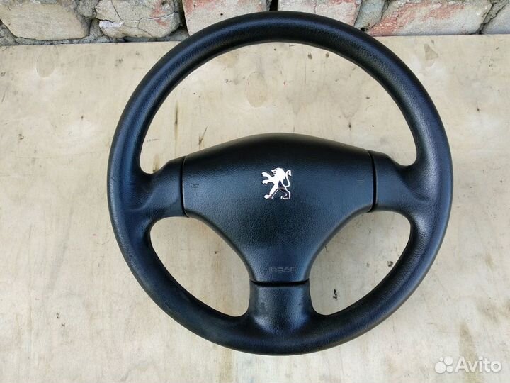 Подушка безопасности водителя Пежо 206