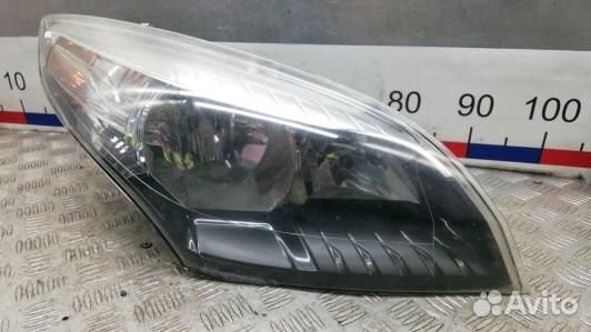 Фара правая renault megane 3 (2ST04MU01)