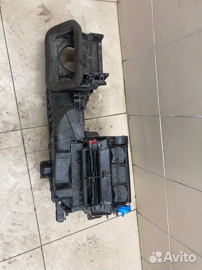 Корпус отопителя Volkswagen Golf