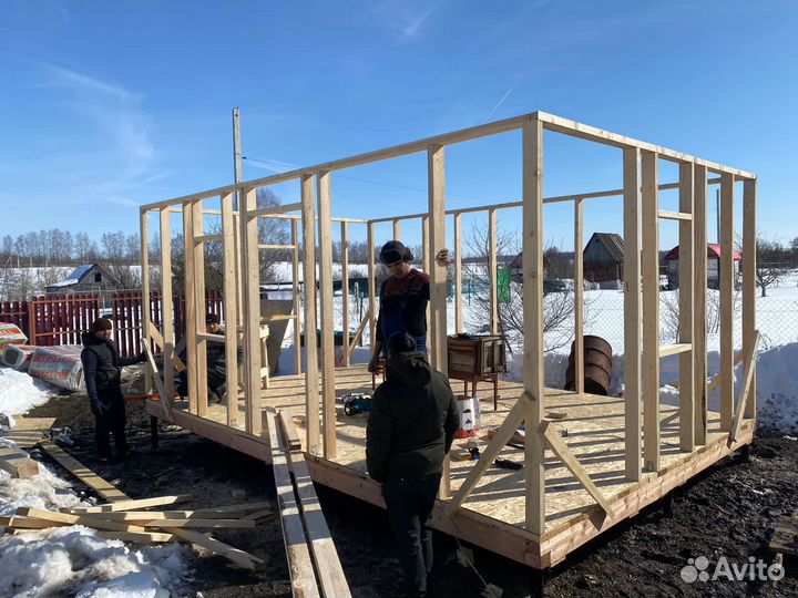 Бригада строителей/фундаменты