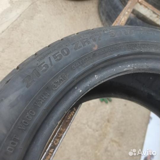 Kumho Ecsta HS51 215/50 R17